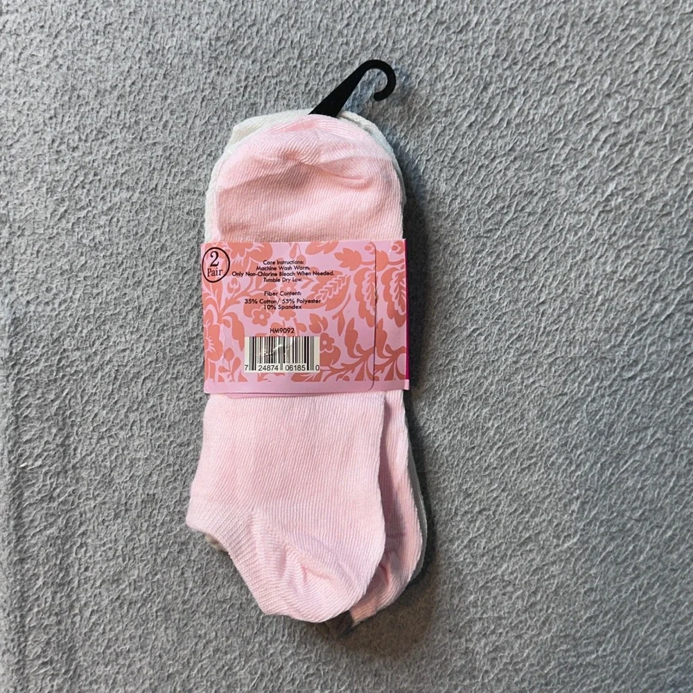 Carnival Socks Womens 9-11 Pink‎ White Fashion No-Show 2 Pair Pack HM9092 Cotton